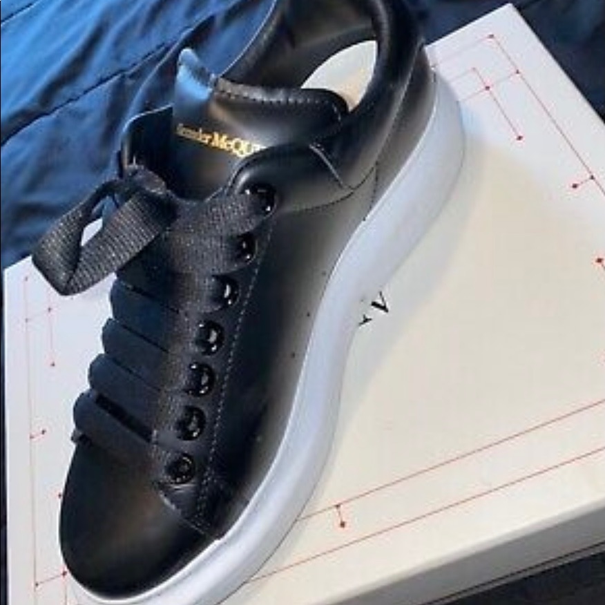 Alexander Mcqueen Sneakers 37